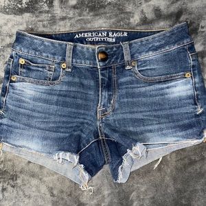American Eagle shortie